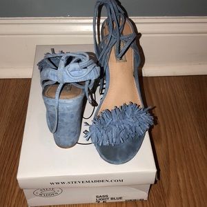 Steve Madden “Sass” light blue fringe heel
